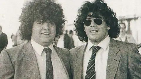 Jorge Cyterszpiler junto a Maradona Jorge Cyterszpiler junto a Maradona