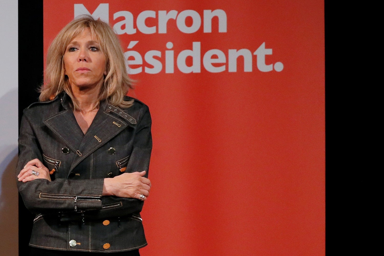 Brigitte Macron denuncia a una marca de cremas antiarrugas por utilizar su imagen Brigitte Macron denuncia a una marca de cremas antiarrugas por utilizar su imagen