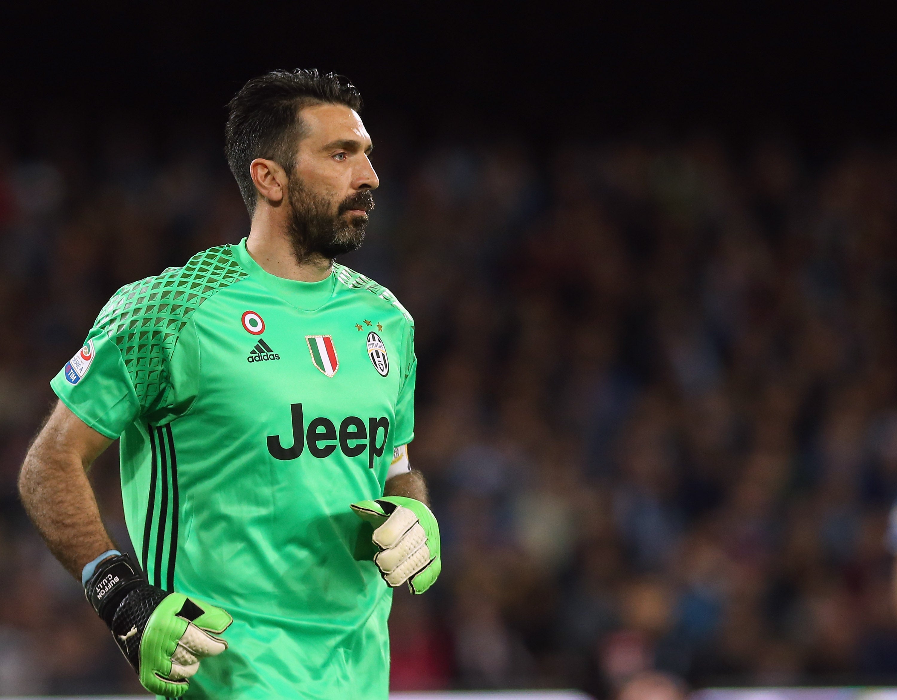 Buffon: "La derrota contra el Barça "duele" pero la Juve debe recuperarse" Buffon: "La derrota contra el Barça "duele" pero la Juve debe recuperarse"