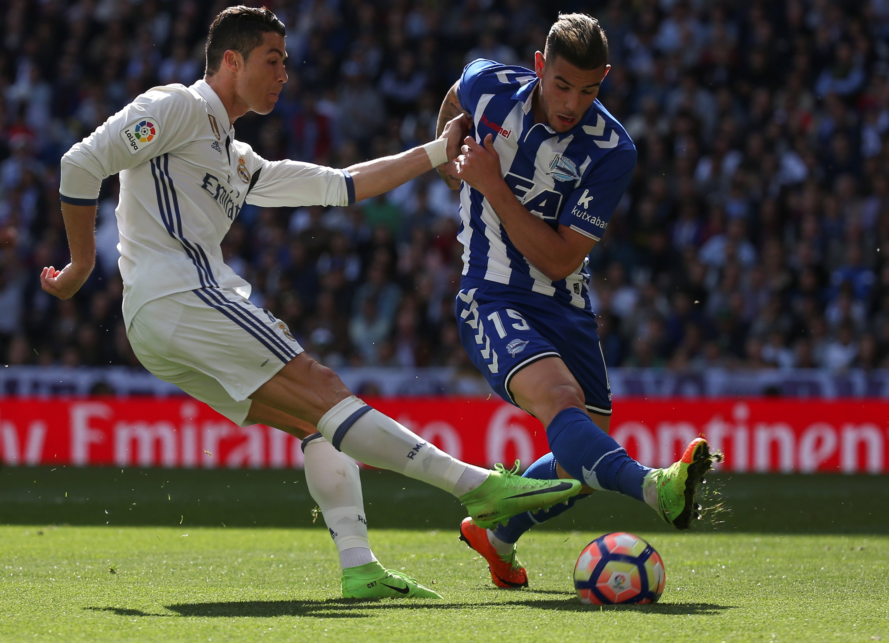 De la Morena cuenta todos los detalles desconocidos del fichaje de Theo Hernández por el Real Madrid De la Morena cuenta todos los detalles desconocidos del fichaje de Theo Hernández por el Real Madrid