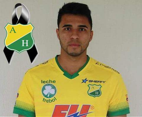 Muere el futbolista colombiano Eduard Gutiérrez en un accidente de tráfico Muere el futbolista colombiano Eduard Gutiérrez en un accidente de tráfico