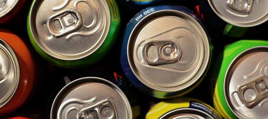 El bajo precio de las bebidas azucaradas, un factor que fomenta la obesidad infantil El bajo precio de las bebidas azucaradas, un factor que fomenta la obesidad infantil