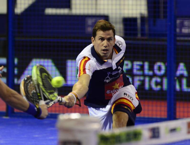Conocemos a Paquito Navarro, el mejor jugador de pádel de España: "La fiebre por el pádel es tremenda" Conocemos a Paquito Navarro, el mejor jugador de pádel de España: "La fiebre por el pádel es tremenda"