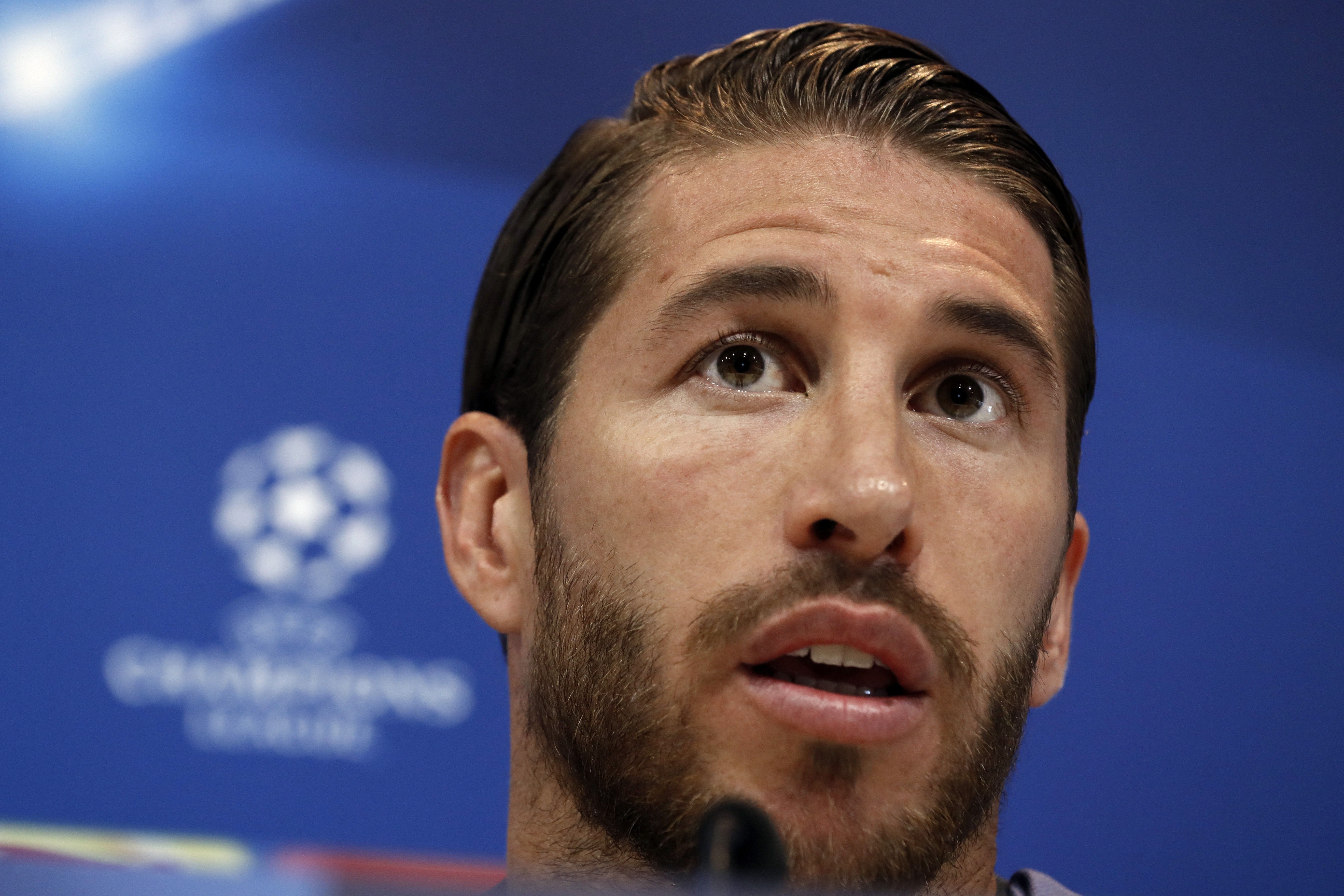 Ramos: "¿Los mensajes del Atleti? Parece que todos nos criamos en Beverly Hills, aquí hay gente de barrio..." Ramos: "¿Los mensajes del Atleti? Parece que todos nos criamos en Beverly Hills, aquí hay gente de barrio..."