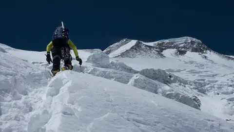 Carlos Soria intenta lograr su reto en el Dhaulagiri Carlos Soria intenta lograr su reto en el Dhaulagiri