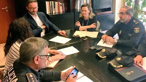 Jos&eacute; Hila y Maria Salom en la Junta Local de Seguridad de Palma