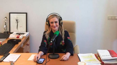 Cristina Cifuentes durante una entrevista en Onda Cero