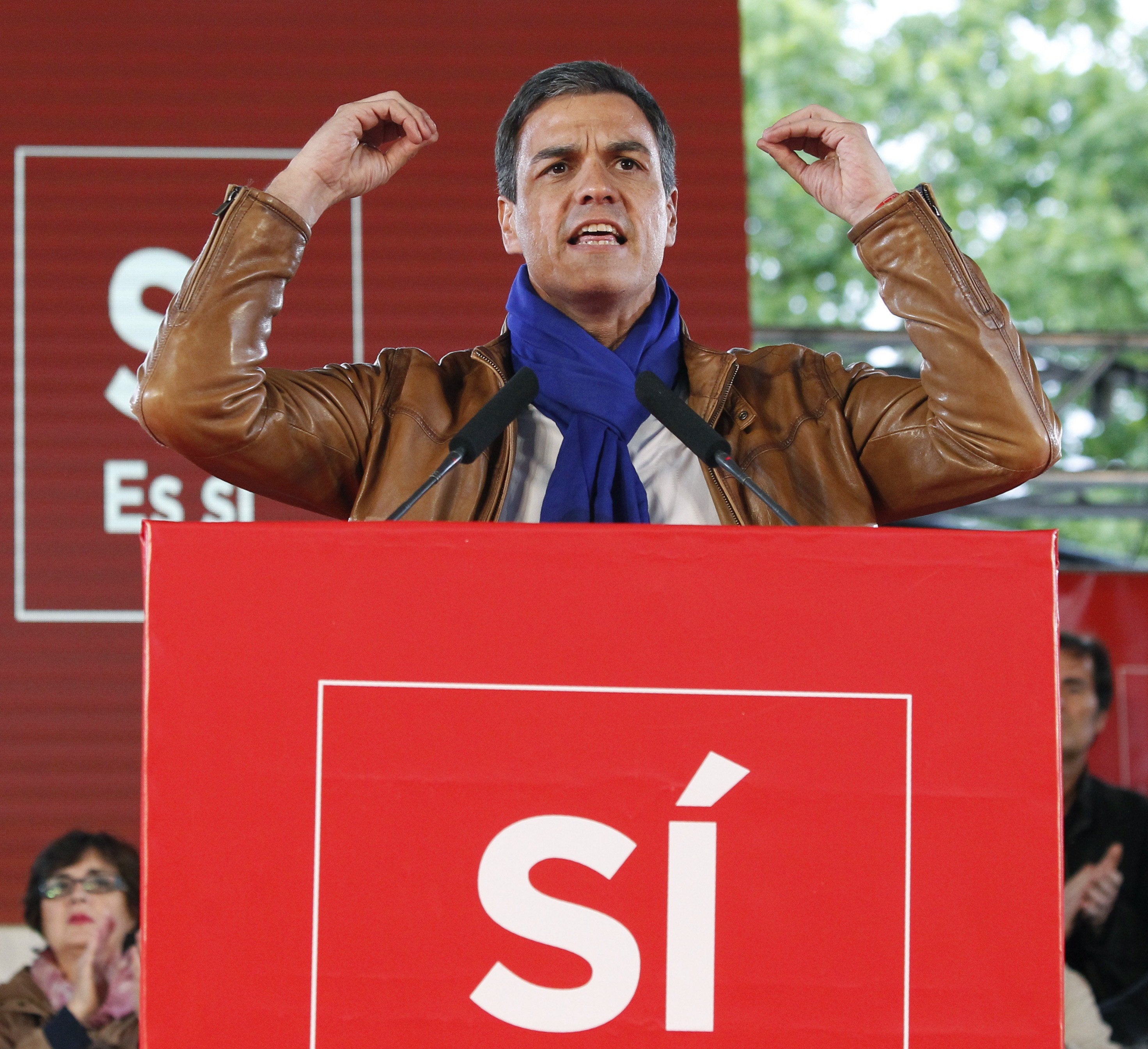 Pedro Sánchez quiere volver a situar al PSOE tras "9 meses en dirección contraria" Pedro Sánchez quiere volver a situar al PSOE tras "9 meses en dirección contraria"