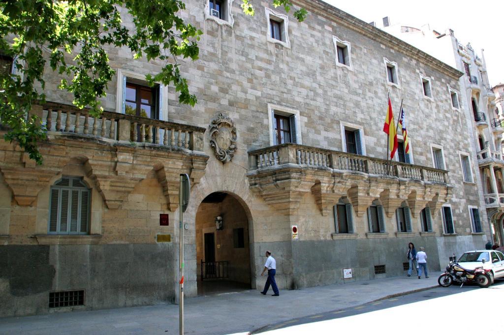 La mujer presuntamente asesinada a golpes por su marido en Son Cotoner sufrió lesiones "incompatibles con la vida" La mujer presuntamente asesinada a golpes por su marido en Son Cotoner sufrió lesiones "incompatibles con la vida"