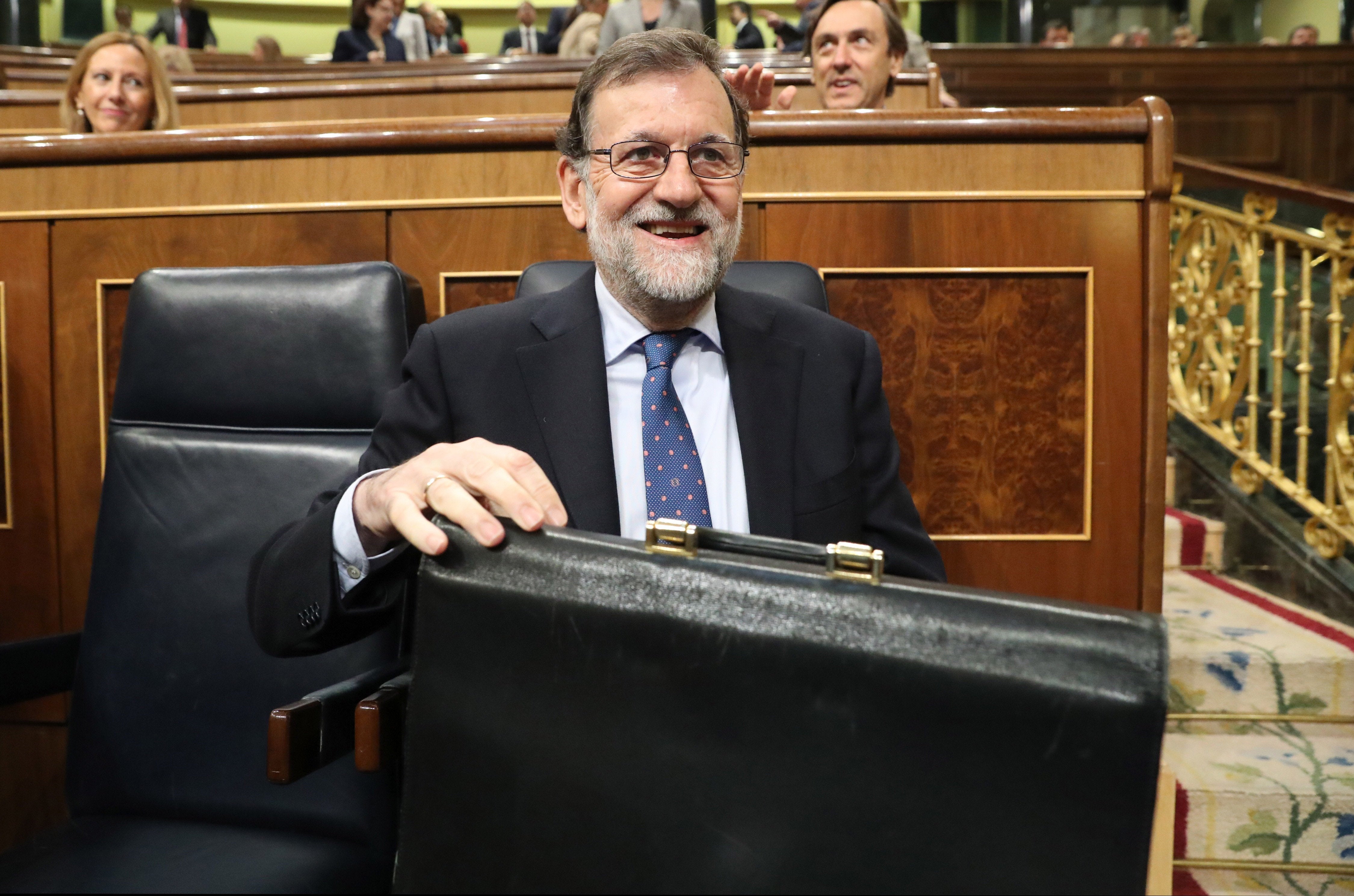 Personas Físicas: Habrá que madrugar para la moción de Podemos Personas Físicas: Habrá que madrugar para la moción de Podemos