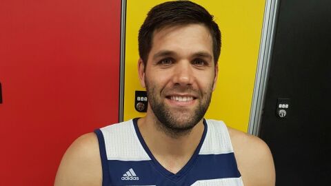 Felipe Reyes, con la hoja de estad&iacute;sticas del partido ante el Joventut