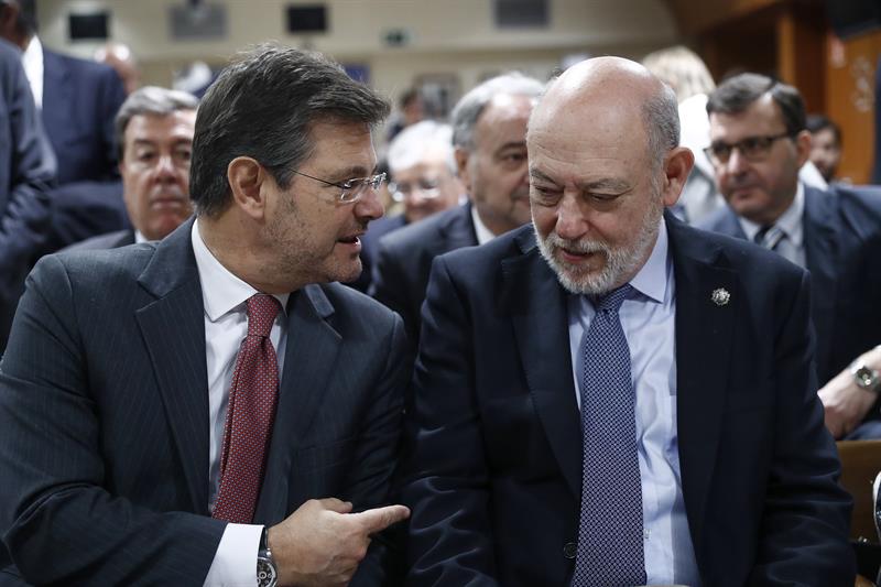 El Gabinete: ¿Qué efectos tendría la reprobación de Catalá, Maza y Moix? El Gabinete: ¿Qué efectos tendría la reprobación de Catalá, Maza y Moix?
