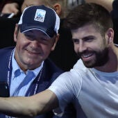Gerard Piqué se hace un selfie con Kevin Spacey