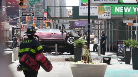 Vista del veh&iacute;culo que ha atropellado a diez personas en Times Square
