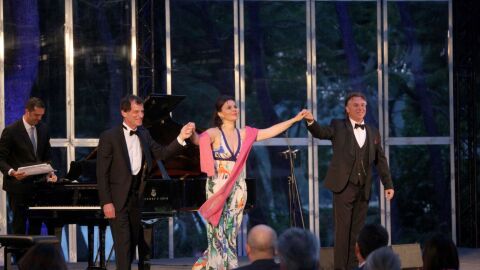 El tenor Roberto Alagna ha inaugurado la V edici&oacute;n del festival Formentor Sunset Classics junto a la soprano Aleksandra Kurzak