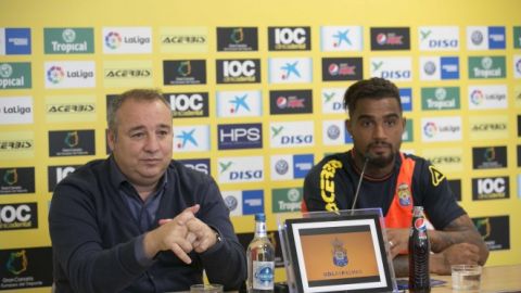 Miguel Angel Ram&iacute;rez, Pte. de la U.D. Las Palmas y Boateng, jugador de la U.D,. Las Palmas