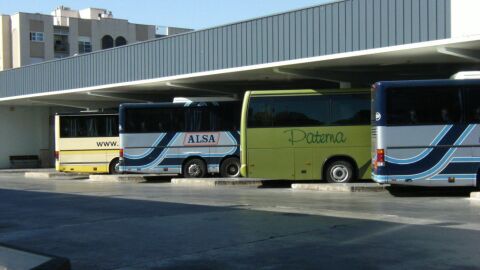 Autobuses en la estaci&oacute;n de Murcia