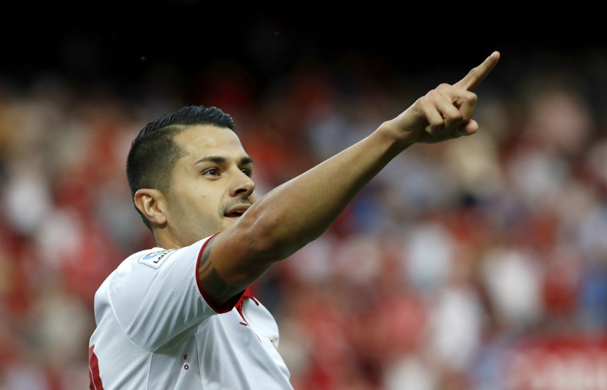 Vitolo visita el Sánchez Pizjuán por partida doble: con Las Palmas y con el Atlético Vitolo visita el Sánchez Pizjuán por partida doble: con Las Palmas y con el Atlético