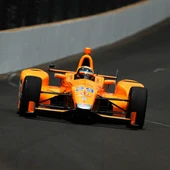 Fernando Alonso rueda en el óvalo de Indianápolis Fernando Alonso rueda en el óvalo de Indianápolis