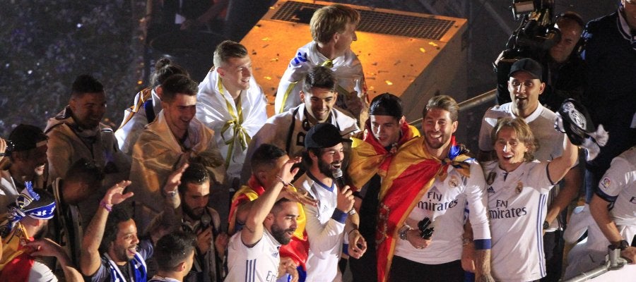 El Madrid celebra la Liga en Cibeles El Madrid celebra la Liga en Cibeles