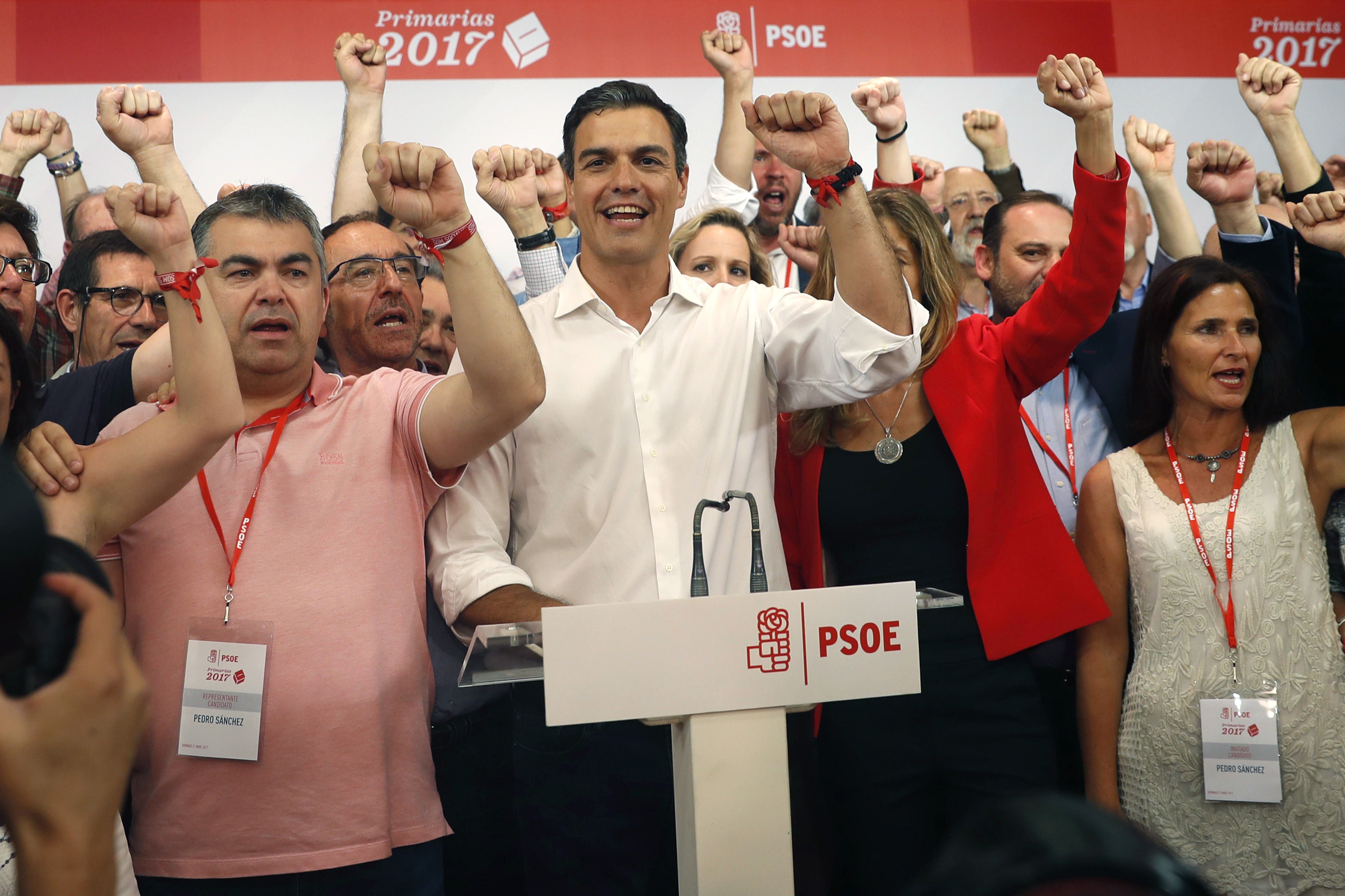 La tertulia: El referéndum pasa por Madrid y Pedro Sánchez vuelve a mandar en el PSOE La tertulia: El referéndum pasa por Madrid y Pedro Sánchez vuelve a mandar en el PSOE