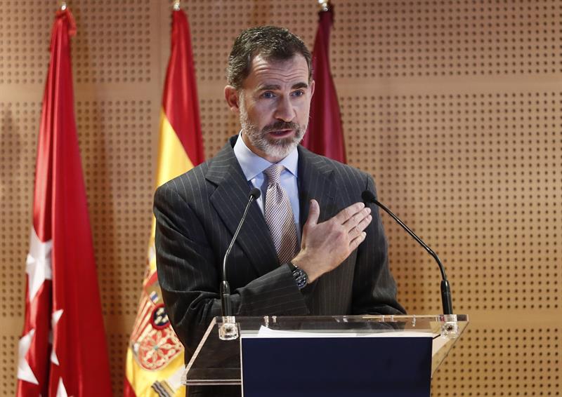 El Rey: "Son unos asesinos, unos criminales que no nos van a aterrorizar" El Rey: "Son unos asesinos, unos criminales que no nos van a aterrorizar"