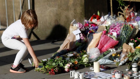Luto en M&aacute;nchester por el atentado