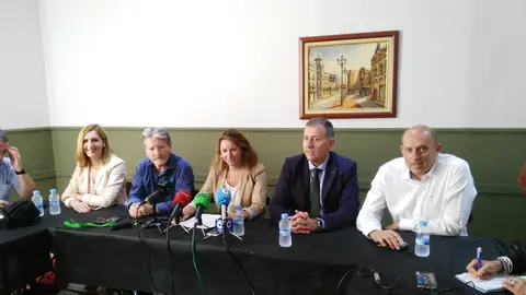 La portavoz del PP en el Ayuntamiento de Castellón, Begoña Carrasco, ha hecho balance junto al resto de ediles populares. BALANCE PP CASTELLÓN