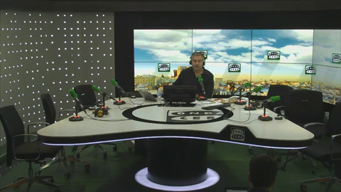 Monólogo de Alsina: "El referéndum no es un pulso a Rajoy sino a la sociedad española" Monólogo de Alsina: "El referéndum no es un pulso a Rajoy sino a la sociedad española"