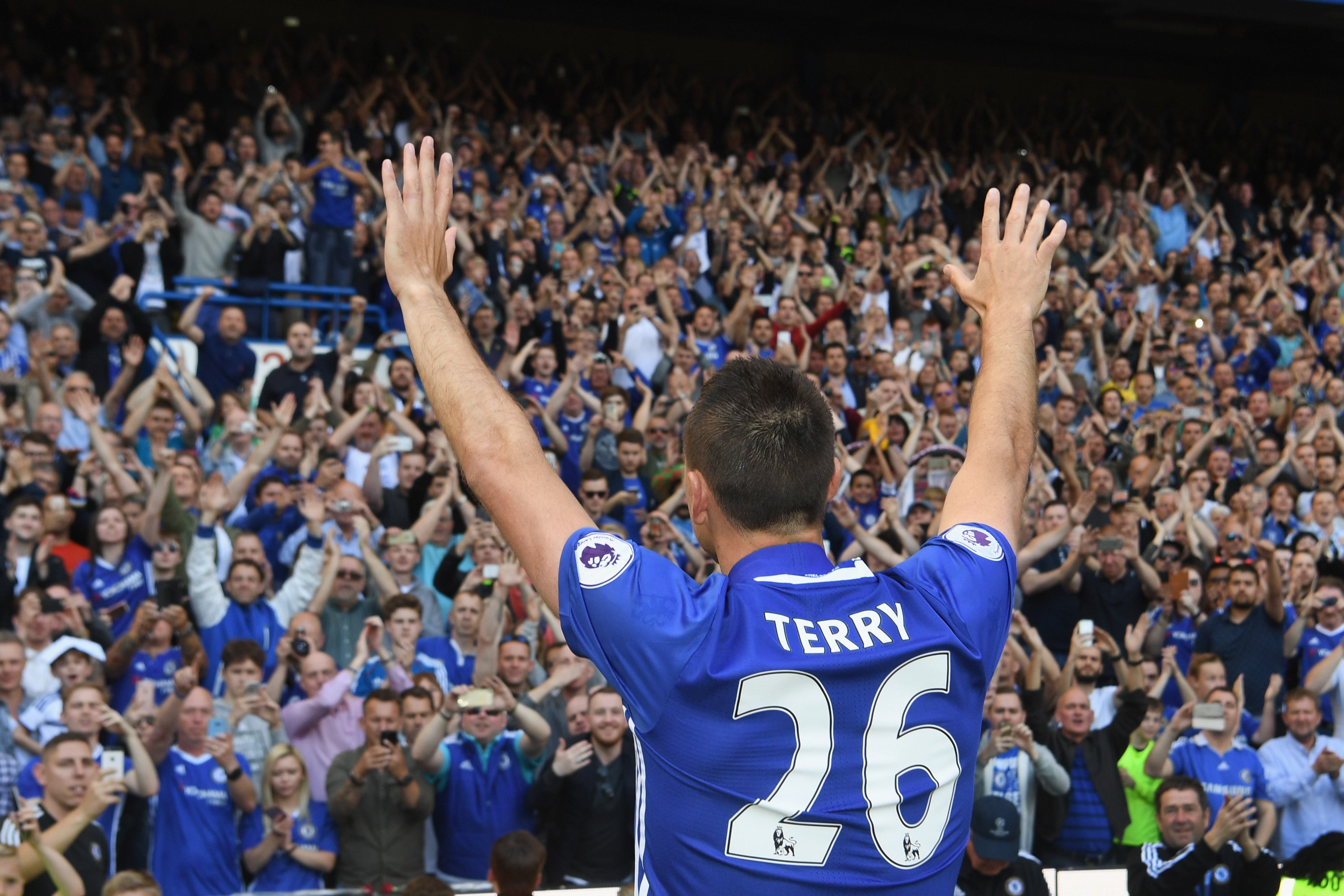 El cambio-homenaje de Terry en el minuto 26, investigado por un posible escándalo de apuestas El cambio-homenaje de Terry en el minuto 26, investigado por un posible escándalo de apuestas