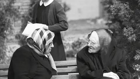 Forografía de Milagros Caturla Forografía de Milagros Caturla