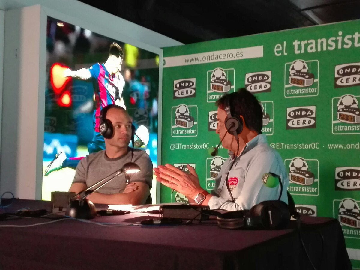 ¿Qué opina Iniesta sobre Piqué y el insulto que recibió en la celebración del Real Madrid? ¿Qué opina Iniesta sobre Piqué y el insulto que recibió en la celebración del Real Madrid?