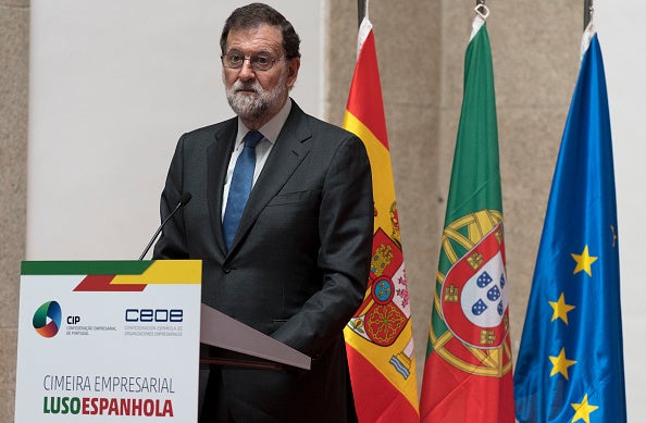 Rajoy, sobre comparecer físicamente por la 'Gürtel': "Estoy a lo que dispongan los tribunales" Rajoy, sobre comparecer físicamente por la 'Gürtel': "Estoy a lo que dispongan los tribunales"