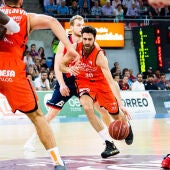 Joan Sastre entra a canasta
