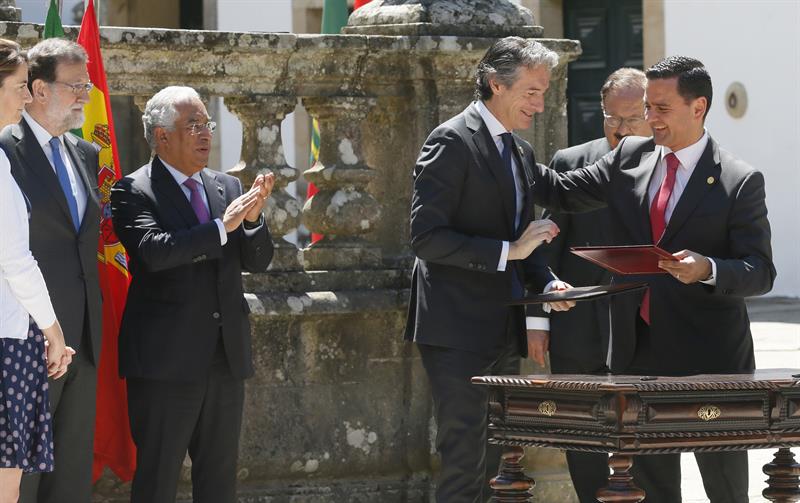 El Gobierno ve raro citar a Rajoy en persona y recuerda que Errejón o Artur Mas declararon por videoconferencia El Gobierno ve raro citar a Rajoy en persona y recuerda que Errejón o Artur Mas declararon por videoconferencia