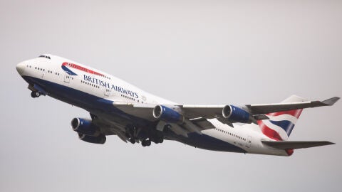 Avi&oacute;n de British Airways