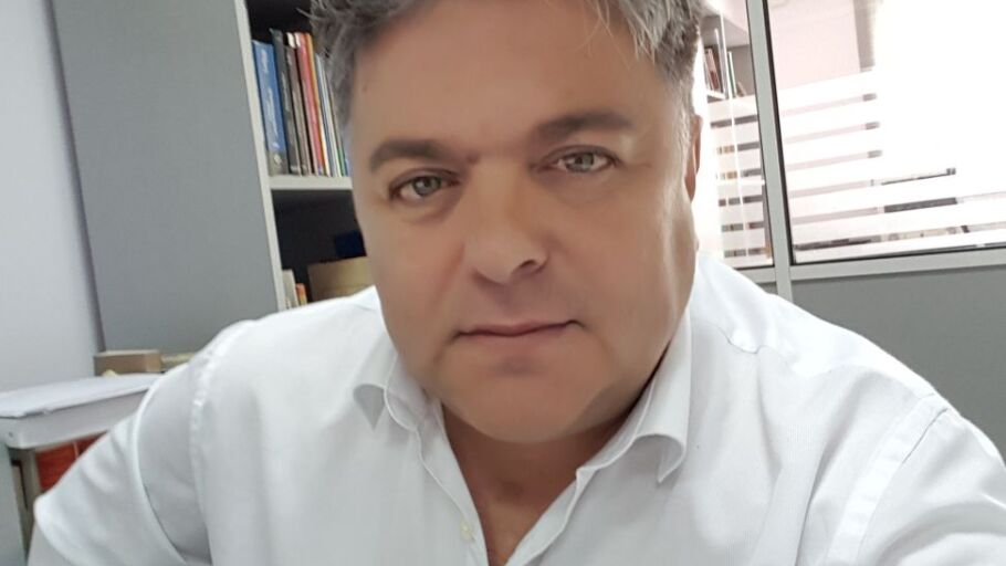 Periodista y abogado 