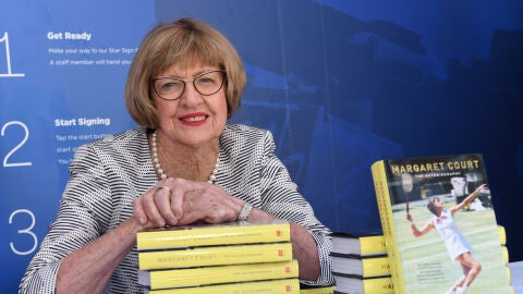 Margaret Court, en la presentaci&oacute;n de su libro