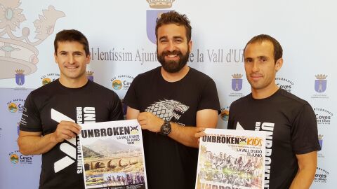 El concejal de Deportes y segundo teniente de alcalde, Jordi Juli&agrave;, y David Bl&aacute;zquez, organizador del evento, han presentado esta primera edici&oacute;n.