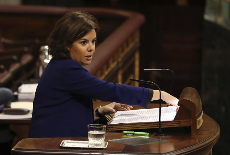 Sáenz de Santamaría remite a la Fiscalía para cualquier decisión sobre Manuel Moix Sáenz de Santamaría remite a la Fiscalía para cualquier decisión sobre Manuel Moix