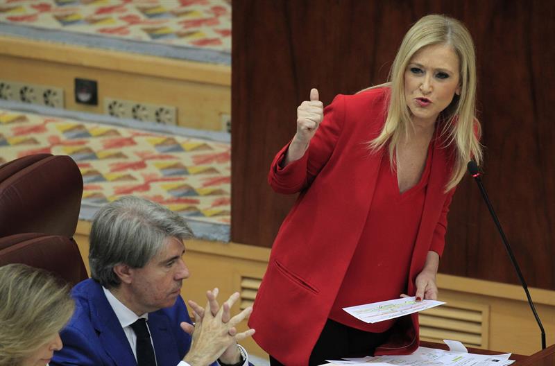Podemos acusa a Cifuentes de ordenar un informe "a medida" para "exculparla" Podemos acusa a Cifuentes de ordenar un informe "a medida" para "exculparla"