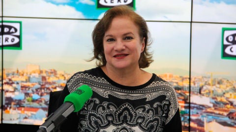 Luc&iacute;a Gal&aacute;n, Pimpinela, en M&aacute;s de uno