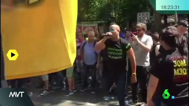 Rubén Amón indulta al taxista 'peseto loco': "Niega ser ultraderechista porque tiene amigos gays" Rubén Amón indulta al taxista 'peseto loco': "Niega ser ultraderechista porque tiene amigos gays"