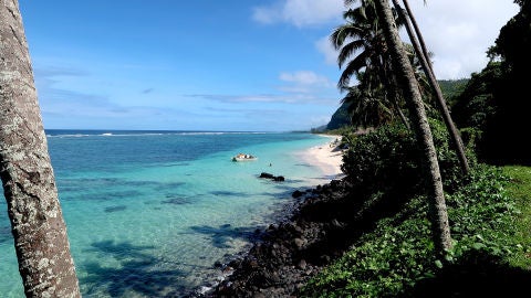 D&iacute;a soleado en la playa de Saleapaga en Samoa (Nueva Zelanda).