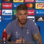 Sergio Ramos, compareciendo ante los medios de comunicación Sergio Ramos, compareciendo ante los medios de comunicación