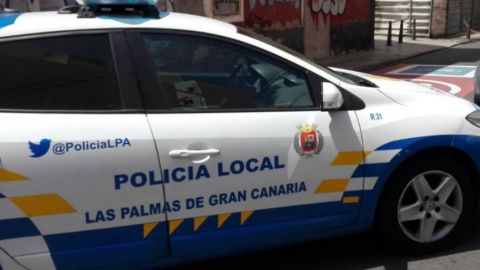 Coche de la polic&iacute;a local de Las Palmas de Gran Canaria