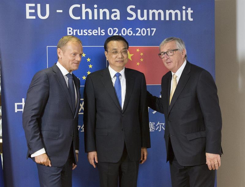 La Unión Europea y China continuarán su lucha contra el cambio climático "con o sin EEUU" La Unión Europea y China continuarán su lucha contra el cambio climático "con o sin EEUU"