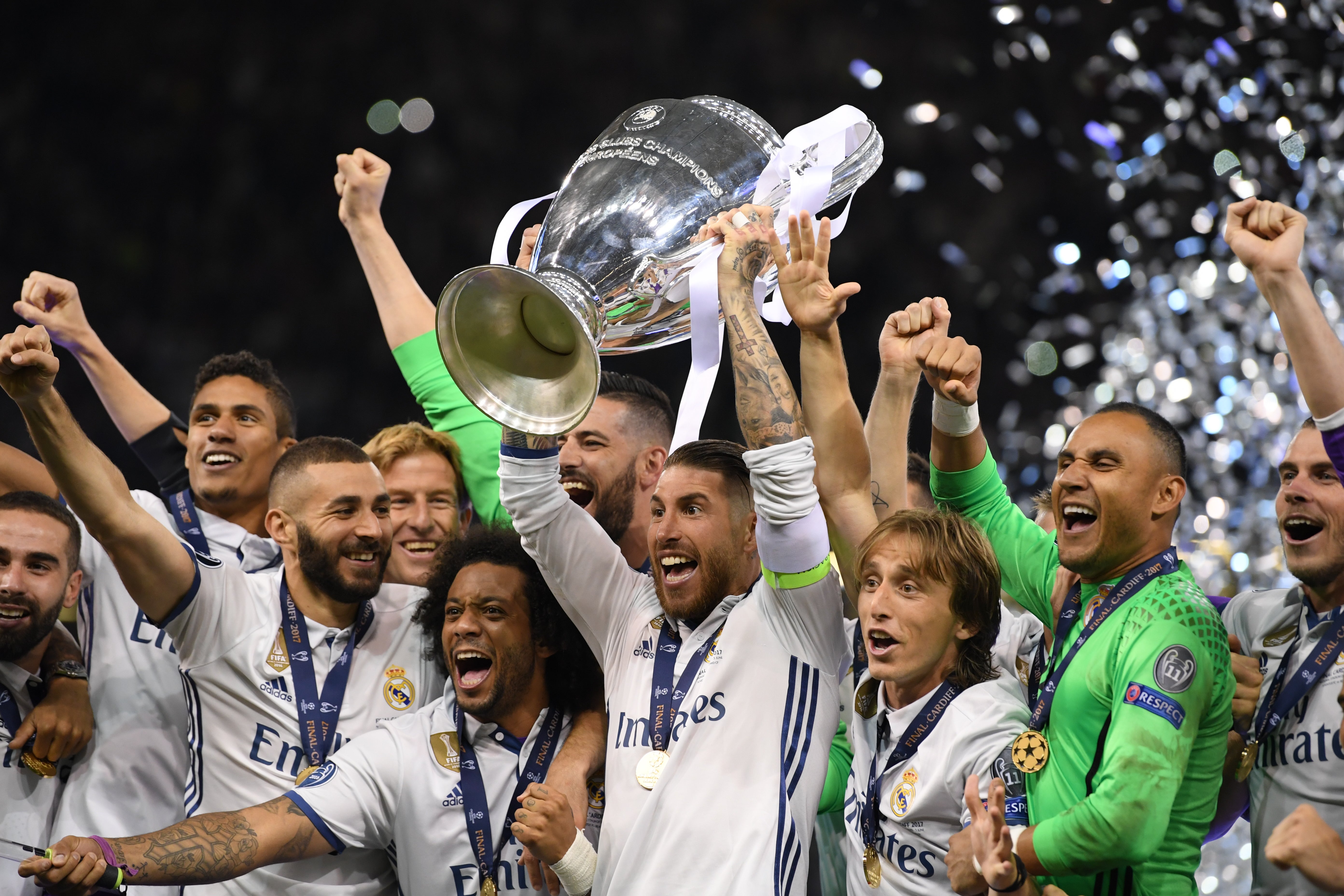 El Real Madrid prima a cada jugador con 1,5 millones de euros por el doblete El Real Madrid prima a cada jugador con 1,5 millones de euros por el doblete