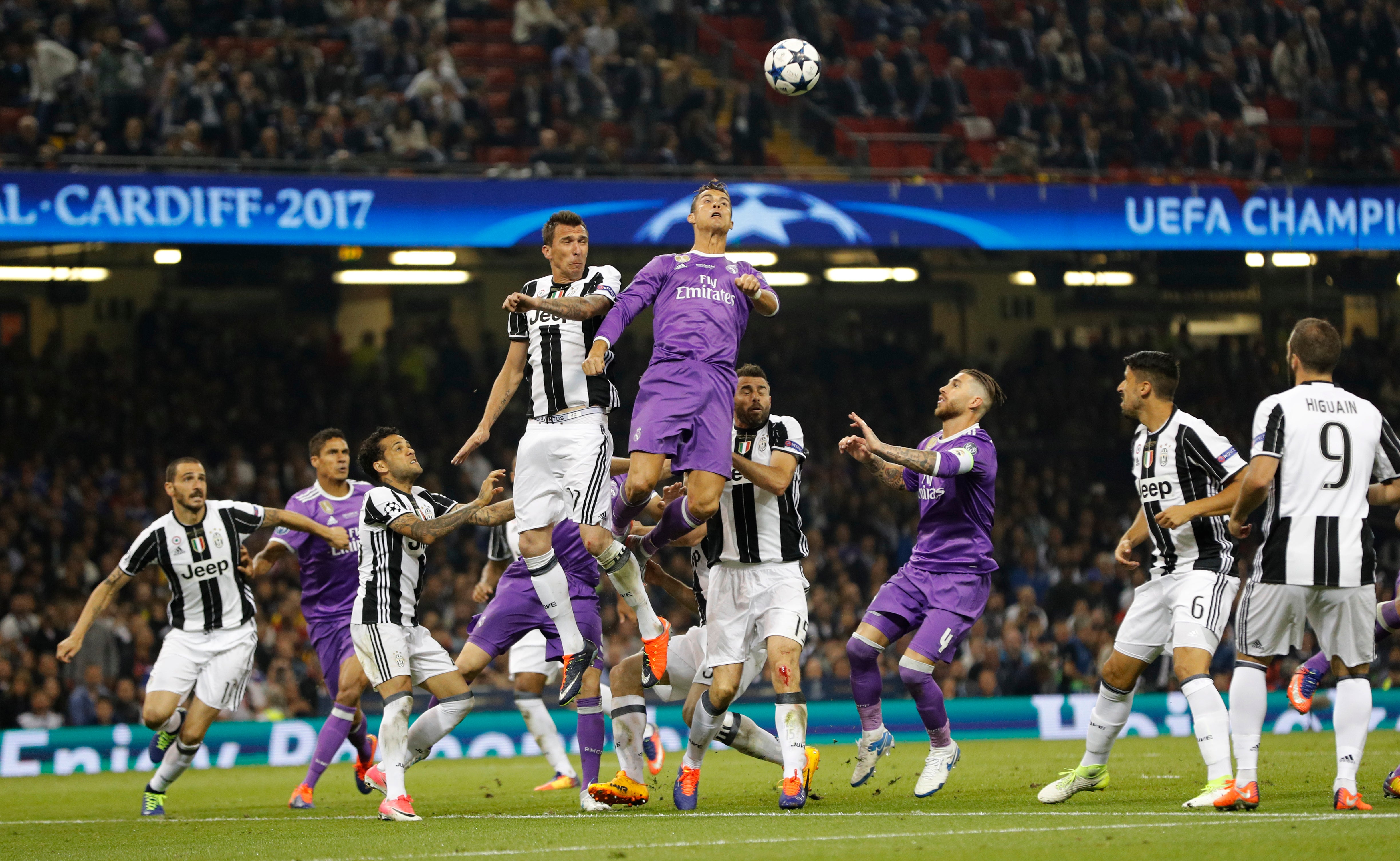 Segurola y Valdano: "De todas las eliminatorias de Champions, la del Real Madrid contra la Juve es la más equilibrada" Segurola y Valdano: "De todas las eliminatorias de Champions, la del Real Madrid contra la Juve es la más equilibrada"