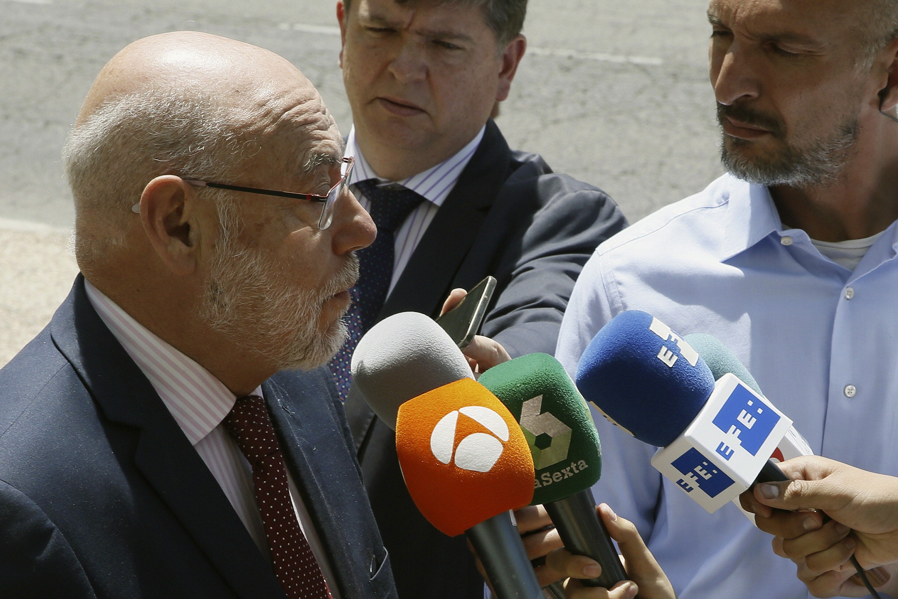 Maza: "La Fiscalía actuará con energía sobre el referéndum si llega el momento" Maza: "La Fiscalía actuará con energía sobre el referéndum si llega el momento"